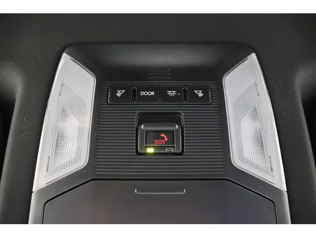 Toyota RAV4 2.5 Hybrid AWD Bi-Tone, 2020 Hybride Benzine 16