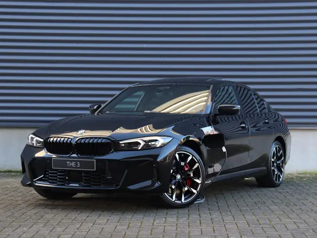 BMW 3 Serie 330e Sedan 2025 Hybride Benzine 39