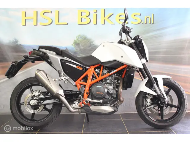 KTM 690 Duke ABS 2012 Benzine