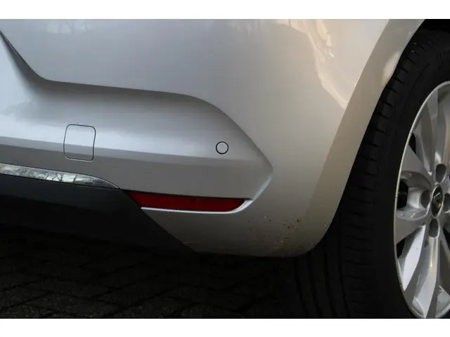 Renault Clio 1.0 TCe Intens 2020 Benzine 23