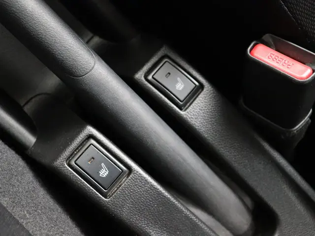 Suzuki Swift 1.2 Select Smart Hybrid 2024 Benzine 16