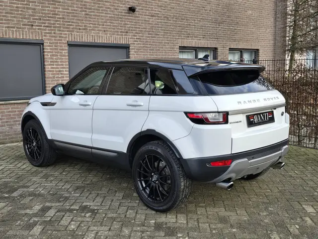 Land Rover Range Rover Evoque 3