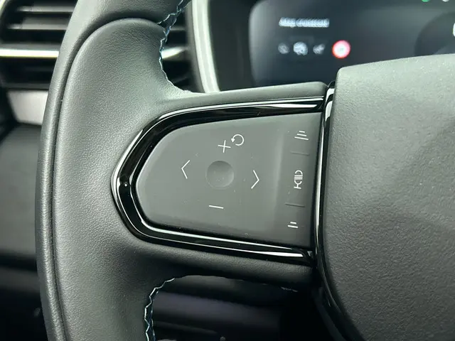 Lynk & Co 01 1.5 261pk PHEV 2023 Hybride Benzine 23