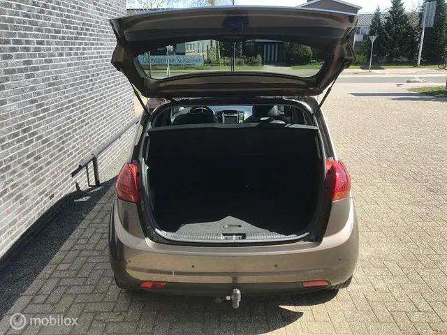 Kia Venga 1.4 CVVT DynamicPLusLine 2016 Benzine 6
