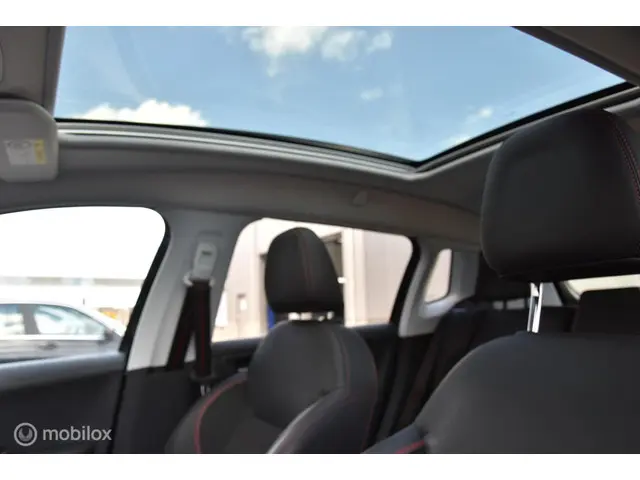 Peugeot 2008 1.2 GT-line | Pano | Clima | 2017 Benzine 14