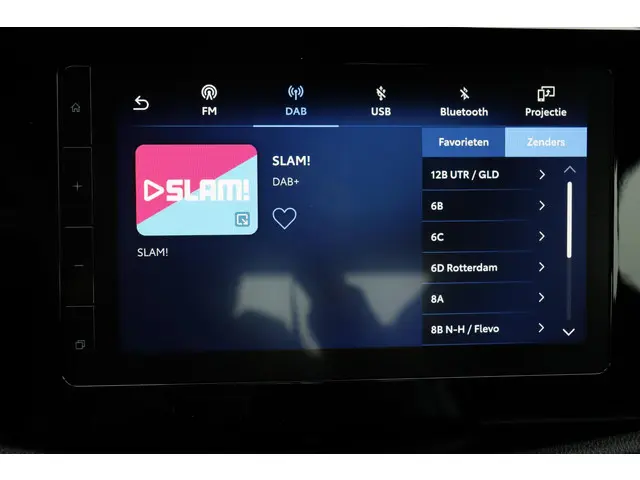 Toyota Aygo X Hybrid 115 Play 2026 Hybride Benzine 17