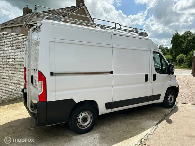 Fiat Ducato bestel 35 2.3 MultiJet L2H2 DC 2021 Diesel 9