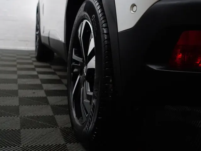 Peugeot 2008 1.2 PureTech GT Pack Aut- 2021 Benzine 35