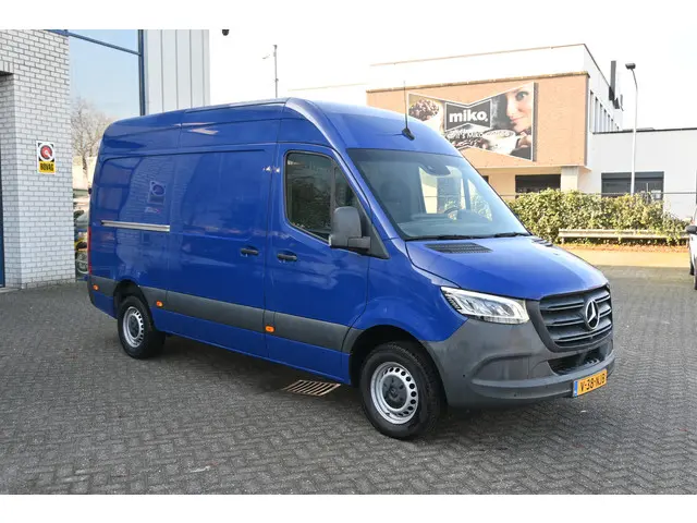 Mercedes-Benz Sprinter 315 CDI L2H2 RWD 2021 Diesel 10