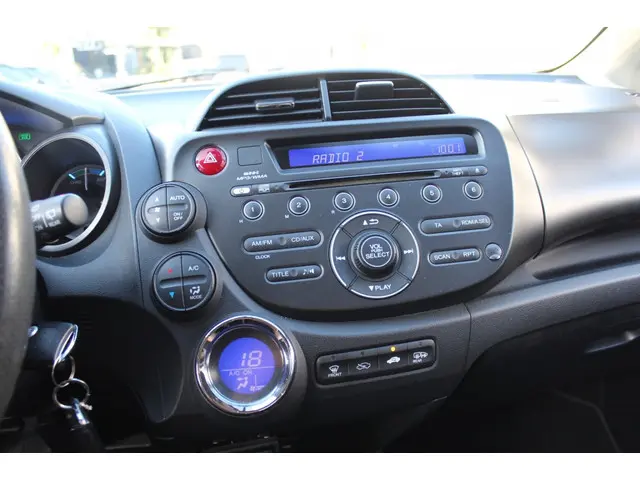Honda Jazz 1.4 Hybrid Elegance 2013 Hybride Benzine 15