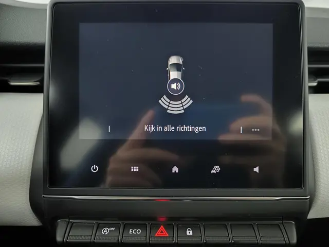 Renault Clio 1.0 TCe 90 Evolution 2023 Benzine 14