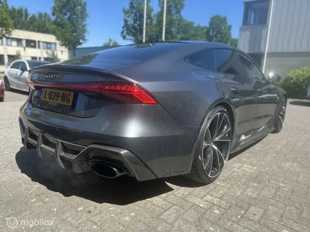 Audi RS7 3