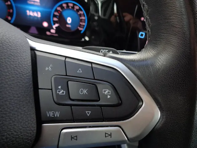 Volkswagen Golf 1.0 eTSI Life 2021 Benzine 17