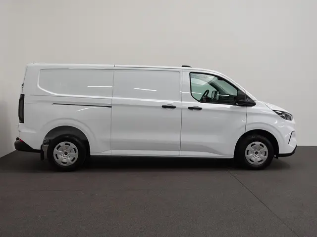 Ford Transit Custom 300 2.0 TDCI L2H1 Trend 2024 Diesel 38
