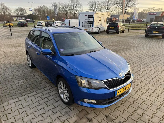 Škoda Fabia Combi 1.0 TSI Clever 2018 Benzine 4