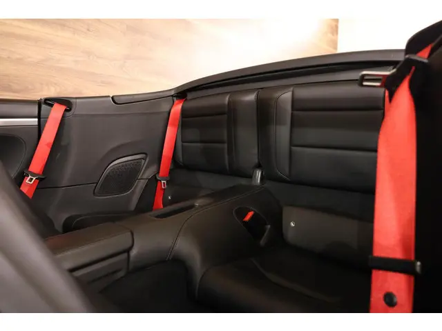 Porsche 911 Cabrio 3.8 Carrera 4S 2014 Benzine 13