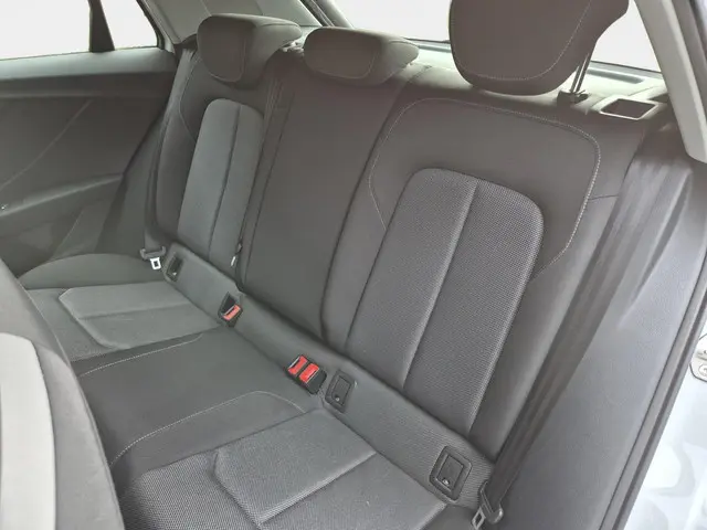 Audi Q2 1.4 TFSI CoD Sport 2018 Benzine 16