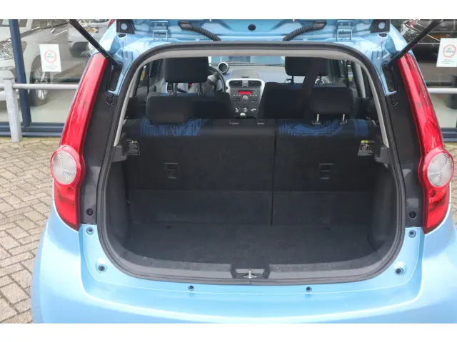 Opel Agila 1.0 Berlin 2014 Benzine 19
