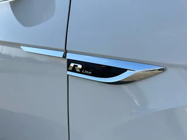 Volkswagen T-Roc Cabrio 1.5 TSI R-Line 2021 Benzine 32
