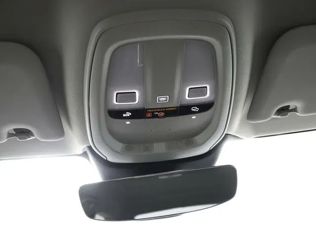 Volvo V60 2.0 B3 Essential| Camera | Trekhaak 2023 Benzine 22