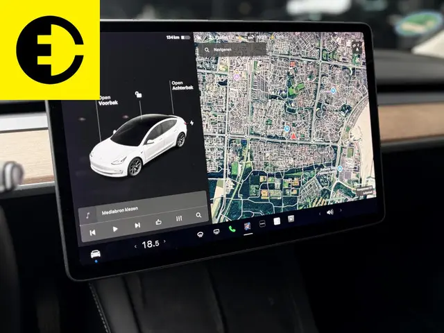 Tesla Model 3 Standard RWD Plus 60 kWh 2021 Elektrisch 24