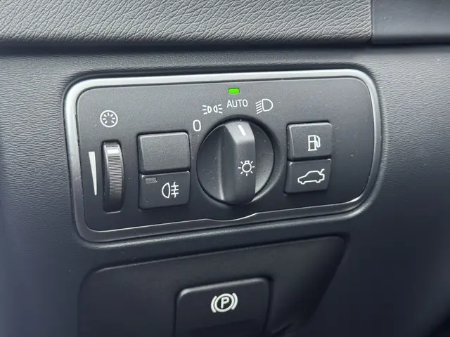 Volvo V60 Cross Country 2.0 T5 Summum 2016 Benzine 22