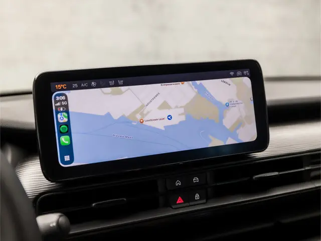 Jeep Avenger 1.2 Altitude Sport 2023 Benzine 26