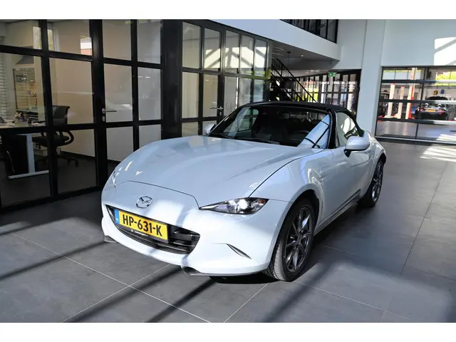 Mazda MX-5 SkyActiv-G 160 6MT GT-M 2015 Benzine 6