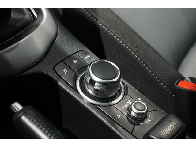 Mazda CX-3 2.0 SkyActiv-G 120 Dynamic 2017 Benzine 24