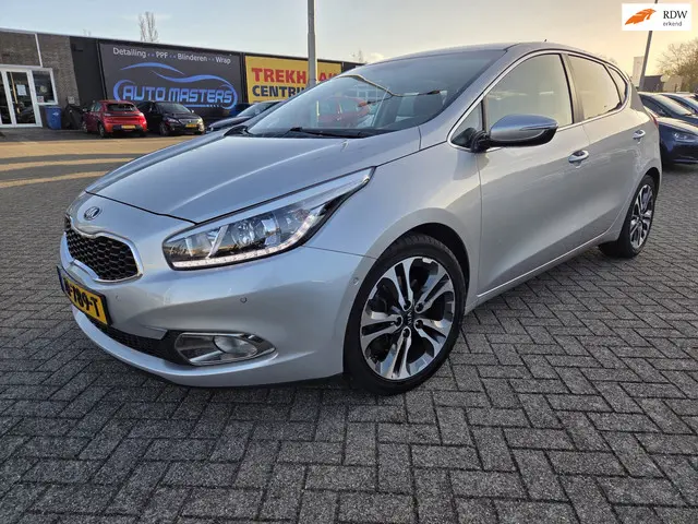 Kia cee'd 1.6 GDI Super Pack/vol opties 2014 Benzine