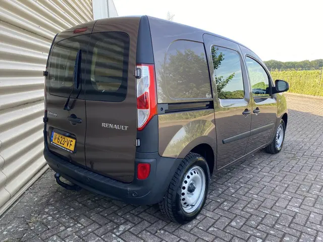 Renault Kangoo 1.5 dCi 90 Energy Comfort 2018 Diesel 31