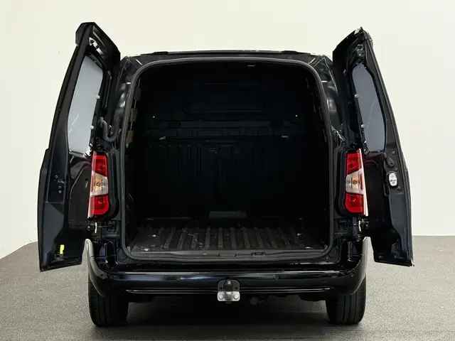 Opel Combo 1.5D L1H1 Standaard 2024 Diesel 12