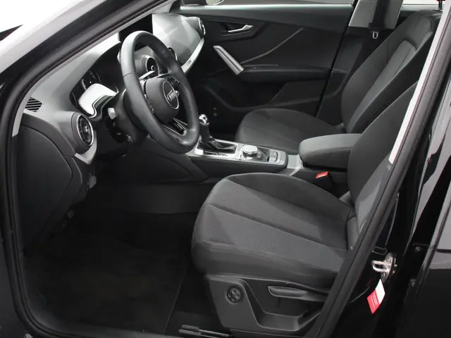 Audi Q2 35 TFSI 150pk S-Tronic Prestige 2021 Benzine 9