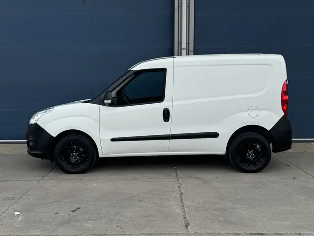 Opel Combo 2