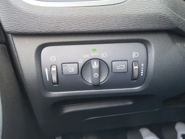 Volvo V40 2.0 D2 Momentum Business 2015 Diesel 18