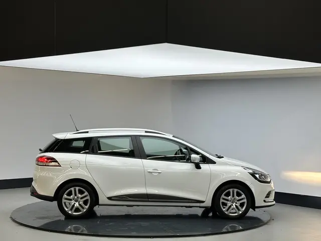 Renault Clio Estate 0.9 TCe Zen 2020 Benzine 11
