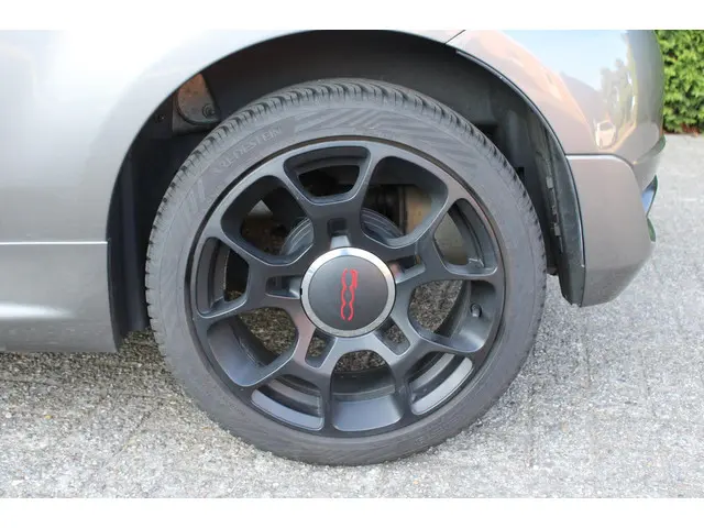 Fiat 500C 1.2 Lounge Sport 2017 Benzine 9