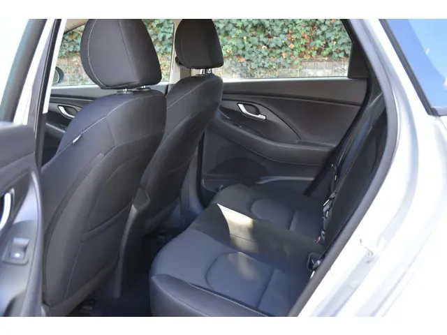 Hyundai i30 1.0 T-GDI Comfort 2019 Benzine 8
