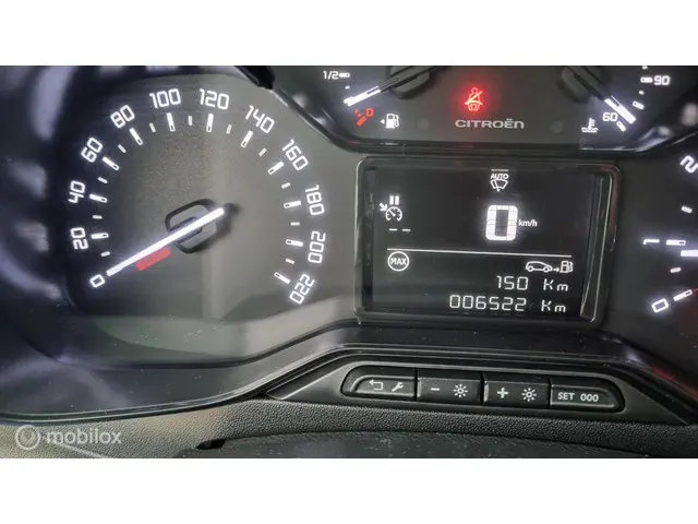 Citroën C3 1.2 PureTech Plus 2024 Benzine 17