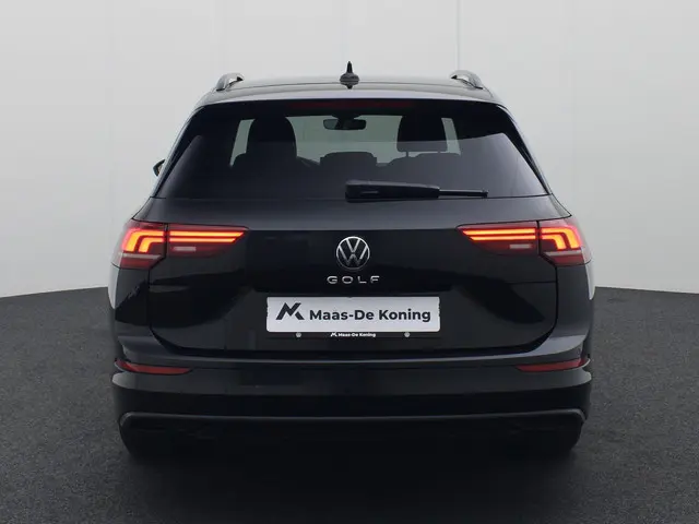 Volkswagen Golf 1.5TSI/116PK Life Edition 2024 Benzine 32