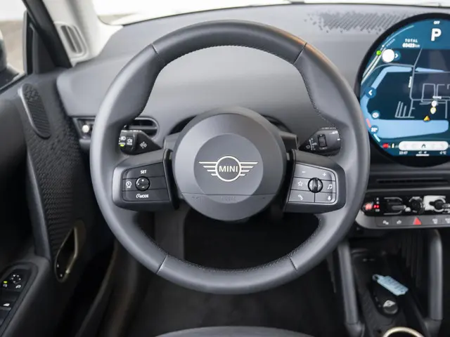 MINI 3-Deurs E Essential 2025 Elektrisch 6