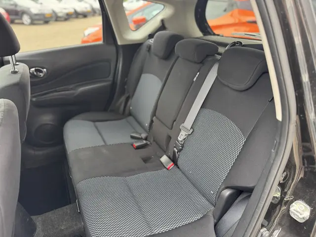 Nissan Note 1.2 Connect Edition 2014 Benzine 25