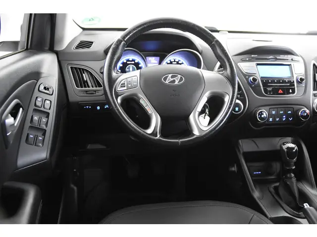 Hyundai ix35 1.6i GDI Active *Airco*Leer* 2012 Benzine 21