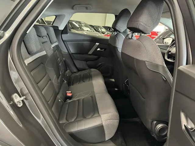 Citroën C4 1.2 Puretech Shine 2022 Benzine 15