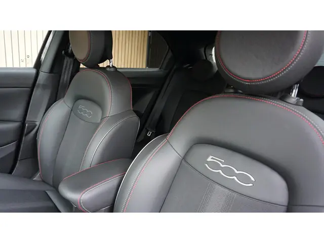 Fiat 500X 1.0 120pk GSE Sport 2019 Benzine 41