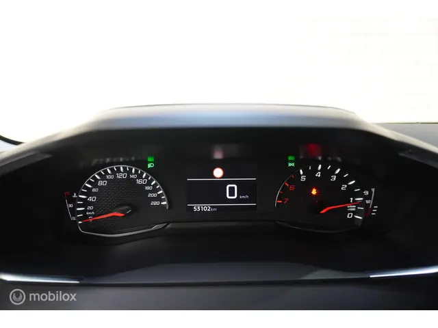 Peugeot 208 1.2 PureTech Allure Pack 2022 Benzine 23