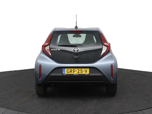 Toyota Aygo X 1.0 VVT-i MT Play 2024 Benzine 41
