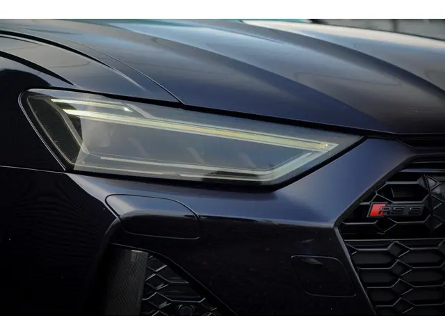 Audi RS6 A6 Avant TFSI quattro 2021 Benzine 10