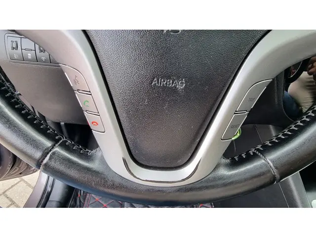Hyundai ix20 1.6i i-Catcher 2014 Benzine 32