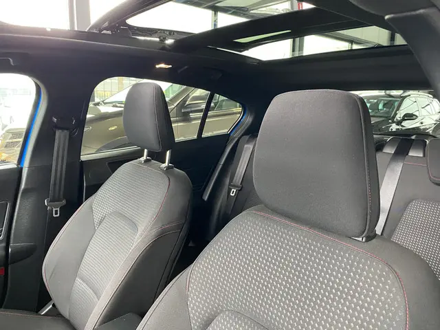 Ford Focus 1.0 EcoBoost ST Line Business 2019 Benzine 5